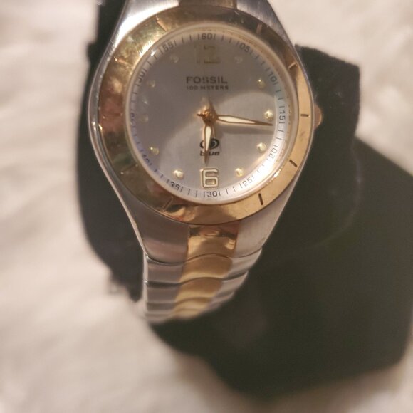 Fossil Watch Silver/Gold linked Chain (1\